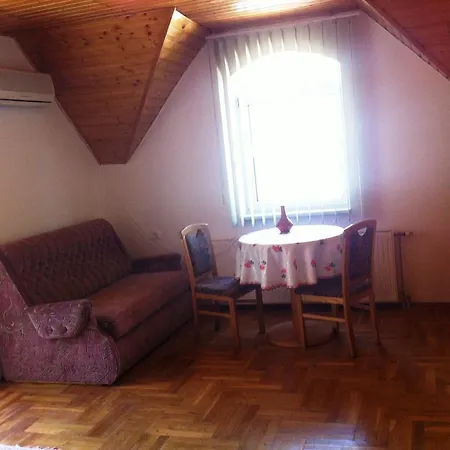 Hortenzia Apartmanhaz Apartment Balatonlelle