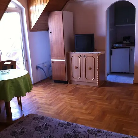 Hortenzia Apartmanhaz Apartment Balatonlelle
